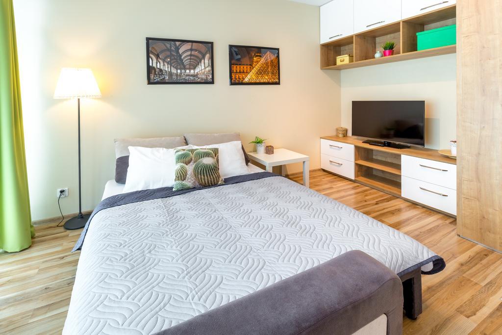 Kazimierz Friendhouse Apartments Красков Екстериор снимка